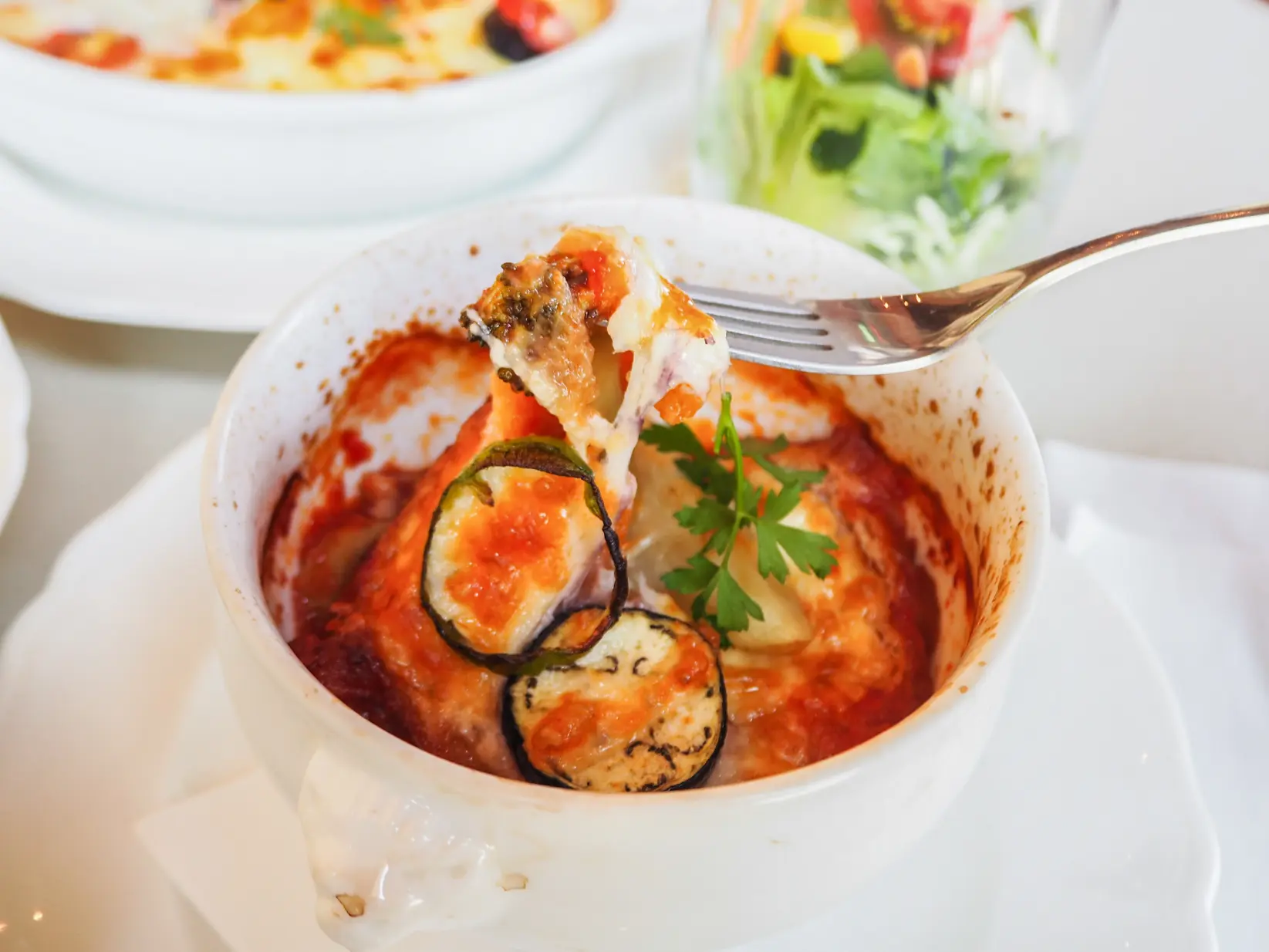 Gratiner: Enjoy Baked Dishes and Sweets in a Luxurious Space-0