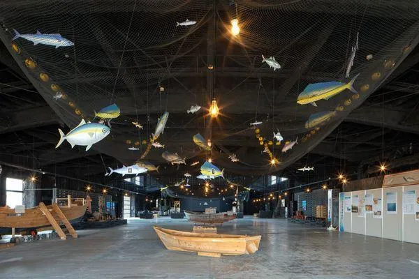 氷見市漁業文化交流センター-0
