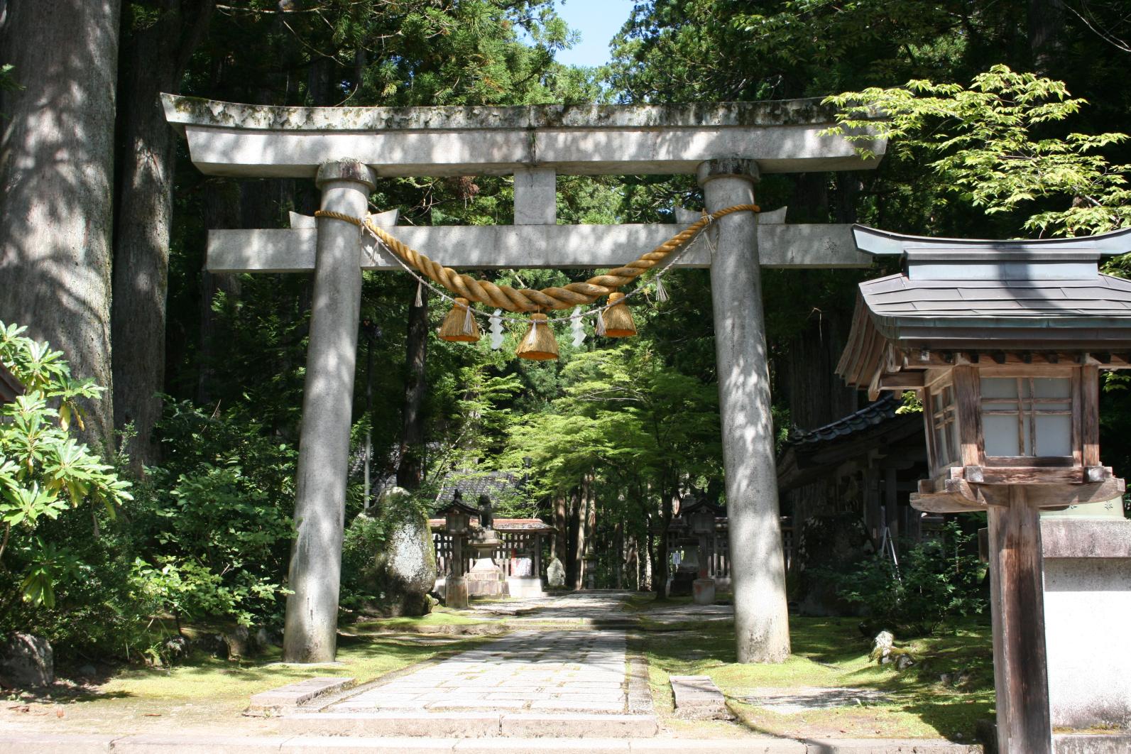 Pray for Safety at Oyama Shrine-1
