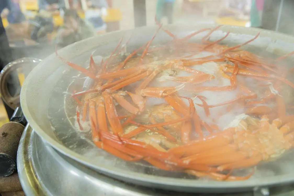 【도야마역・신타카오카역】쇼쿠도코로 우미야(신미나토 킷토키토이치바)-2