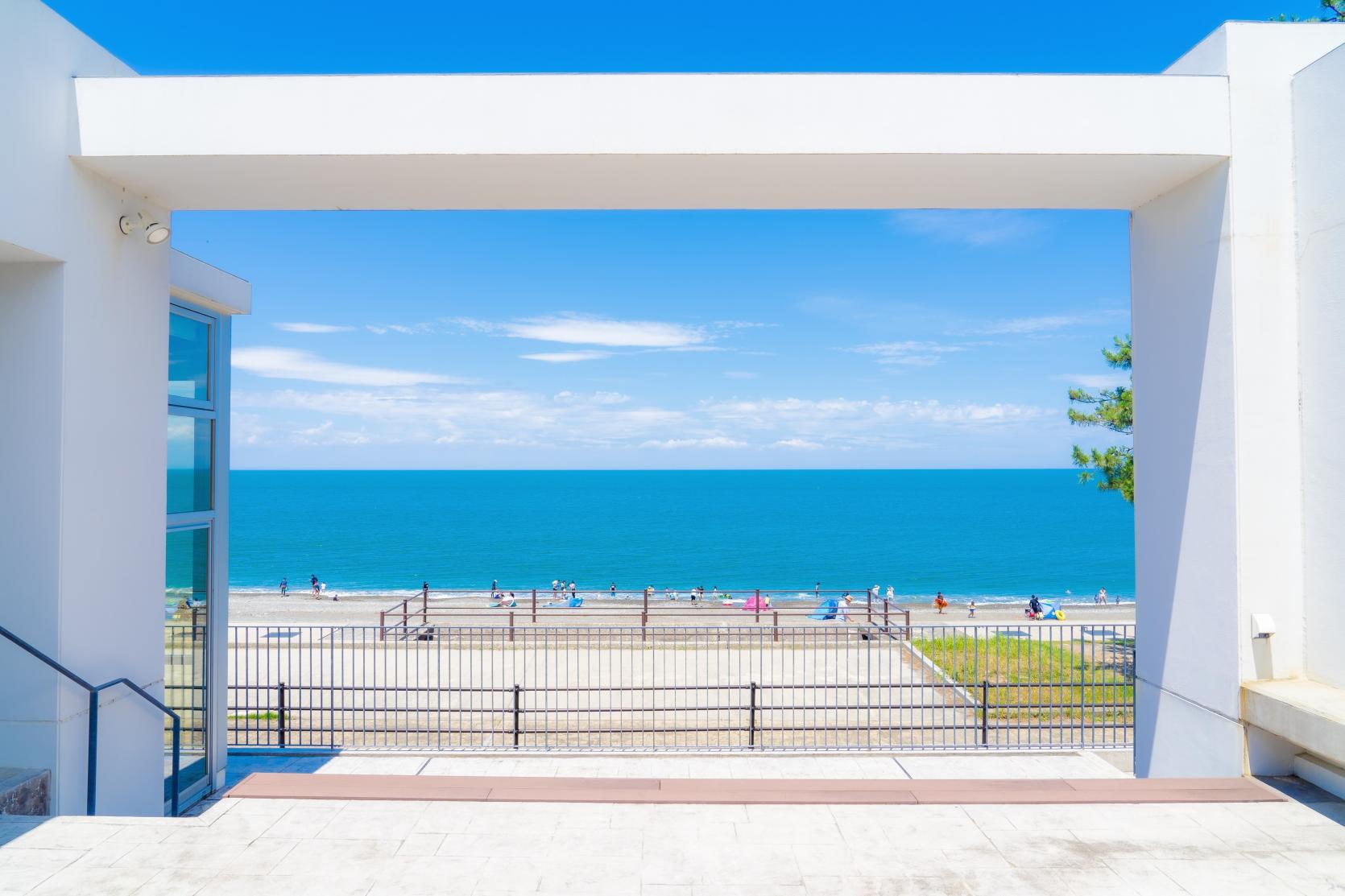 ヒスイテラス「真夏の水平線」-0