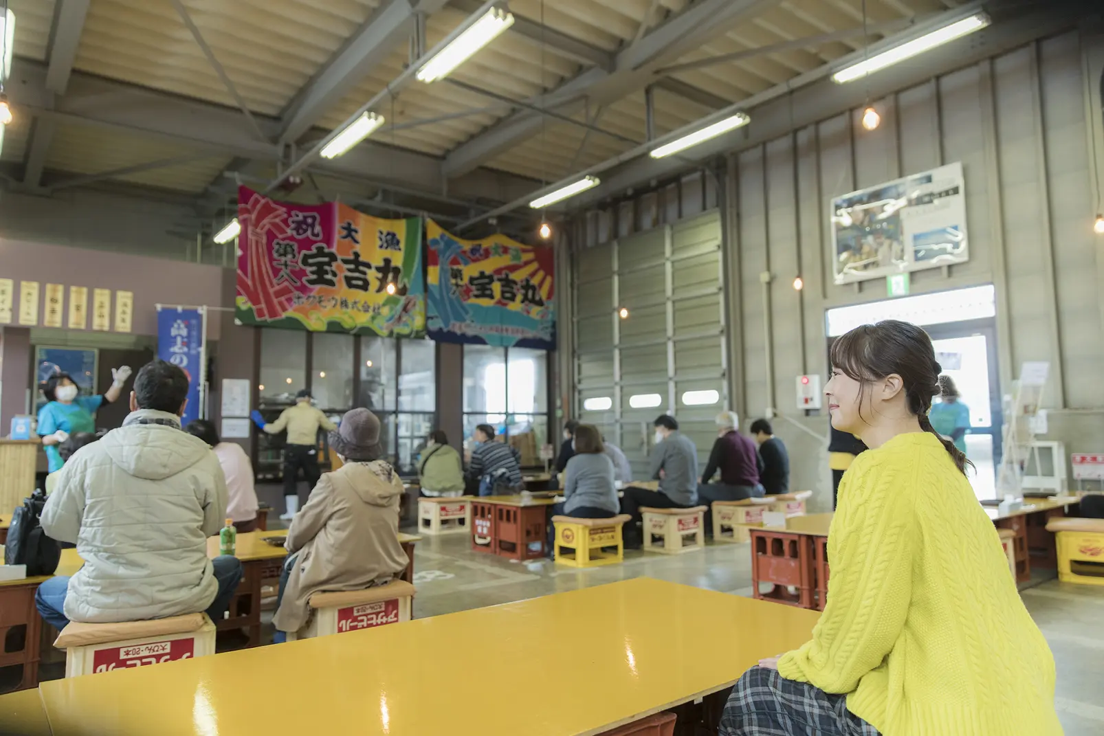 新湊漁港から徒歩２分「新湊かに小屋」へ行こう！-2