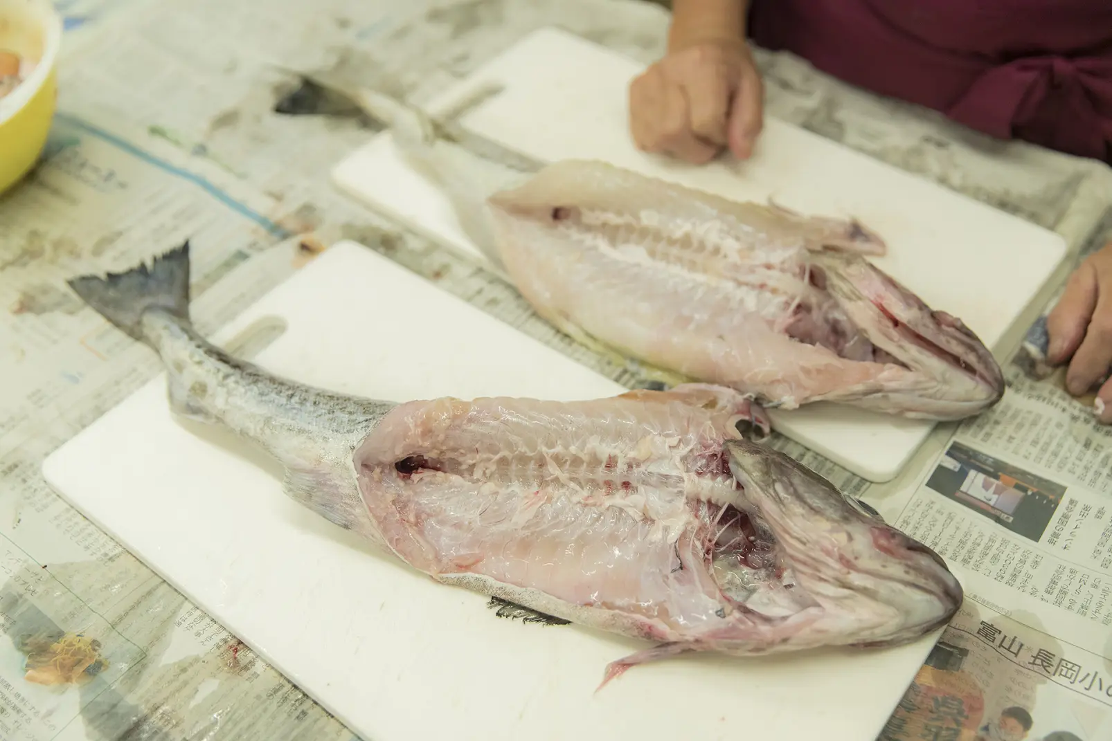 地元のお母さんたちから「タラ汁」作りを学ぶ-9