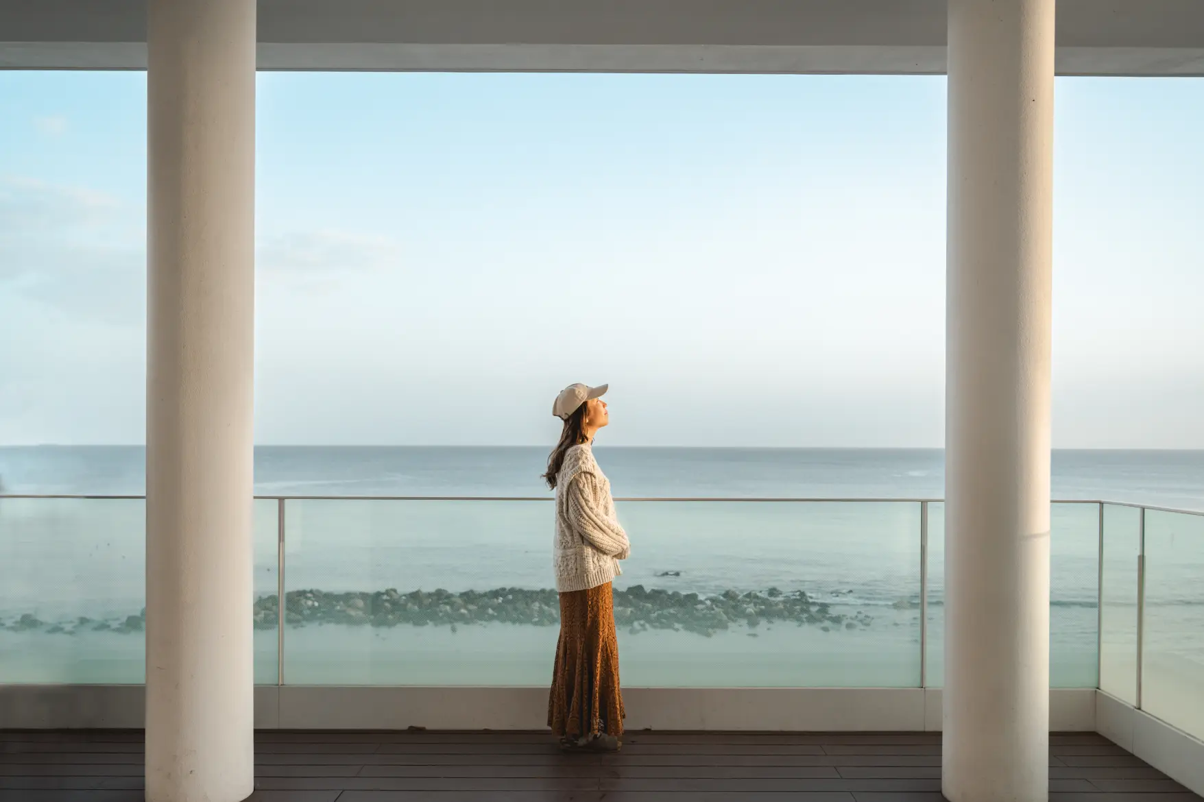 海沿いの街を旅する-0
