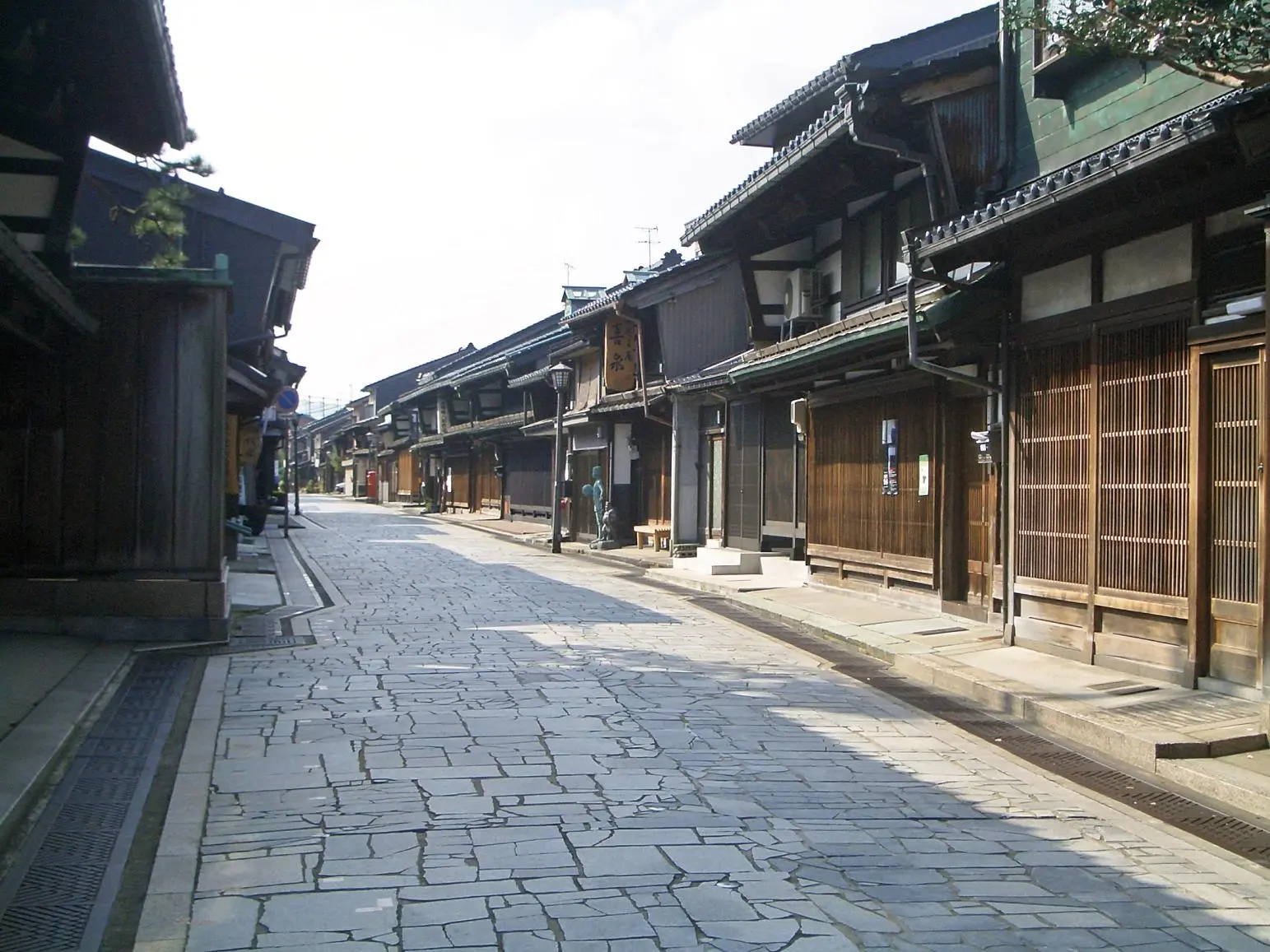 日本遺産に登録された富山の町並み「金屋町」(高岡市)　-1
