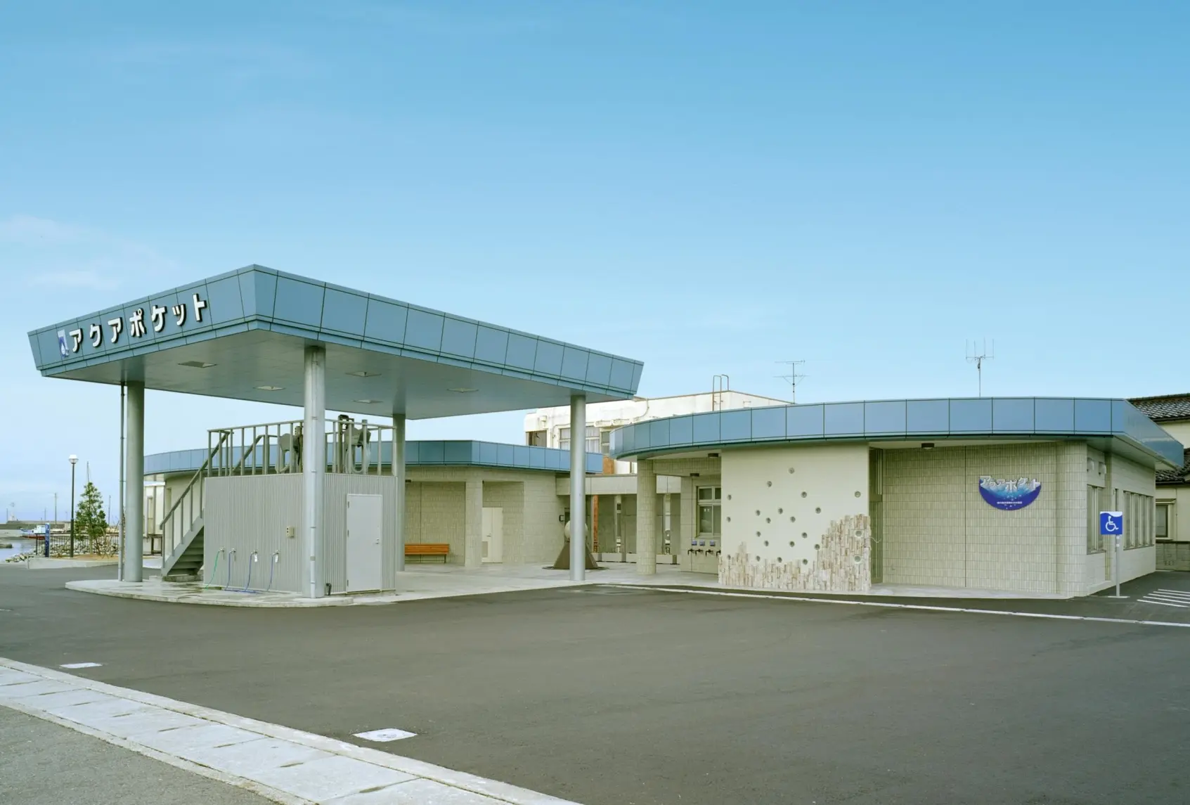 Namerikawa Deep Seawater Distribution Facility: Aqua Pocket-0