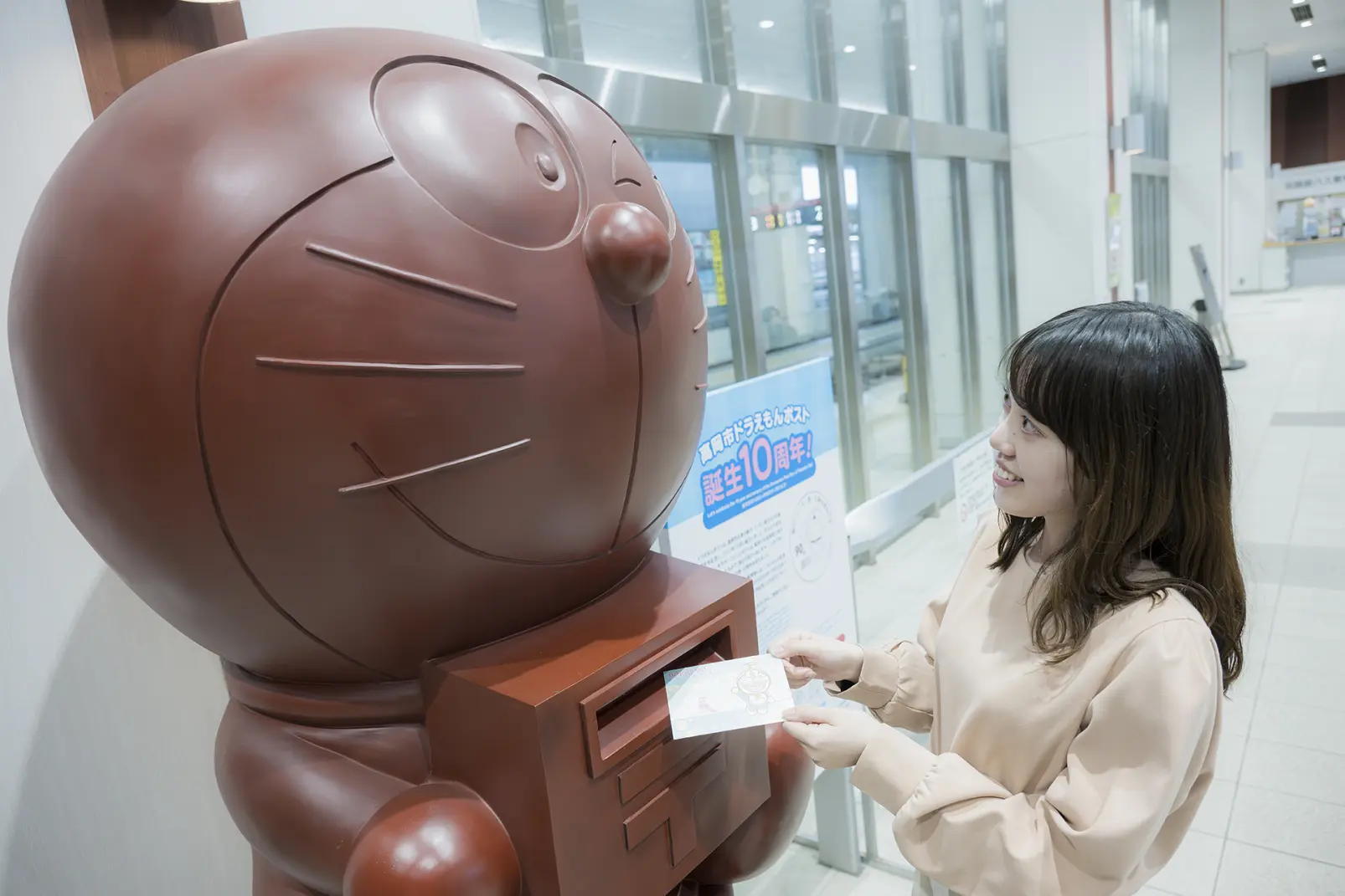 スペシャルな消印で手紙が届く「高岡市ドラえもんポスト」-1