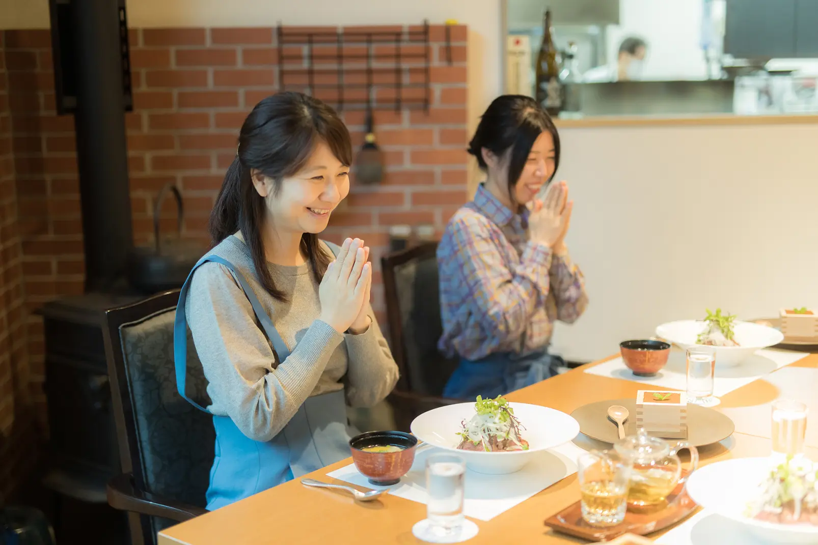 「竈flamme 炭三郎」で酒粕や糀を使ったスペシャルランチを味わう-2