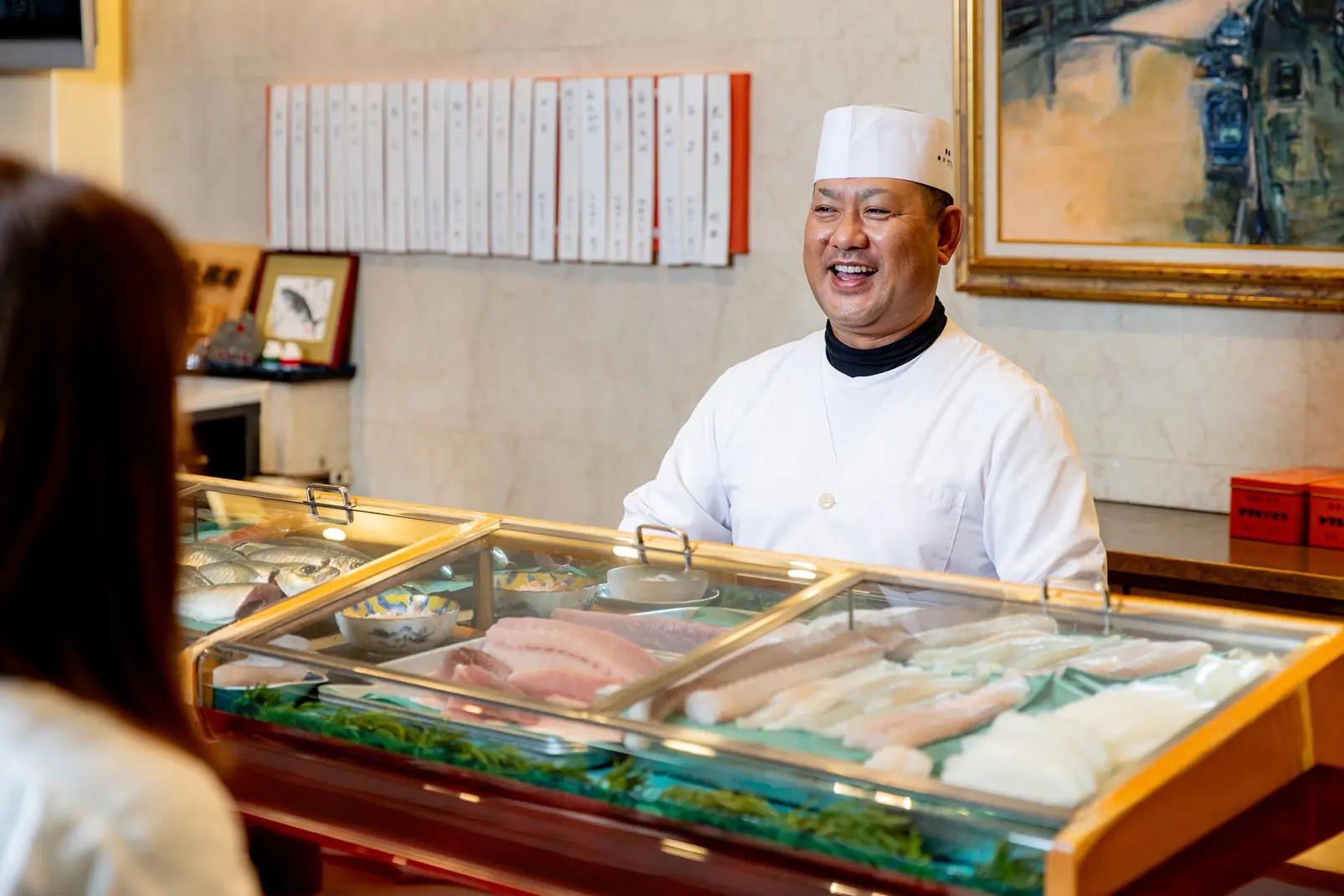 12:00 ｰ 浪花鮨 本店｜【寿司】
店主が新湊の競りで目利きした、新鮮で良質な活魚を握る-1