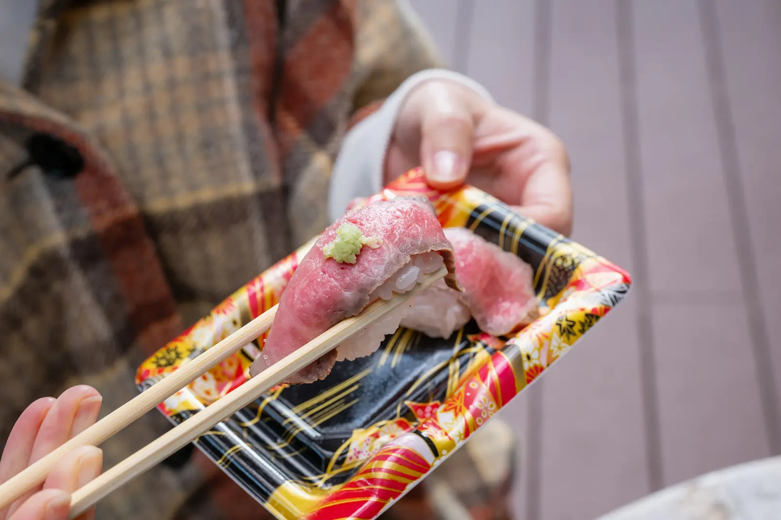 9:00 ｰ ひみ番屋街｜【食文化】
自然豊かな氷見の、美味しいものを集めた施設-1