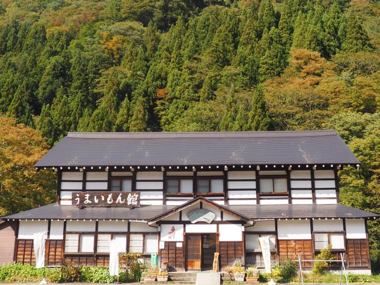 心もお腹も満たされる充実のそば打ち体験-0