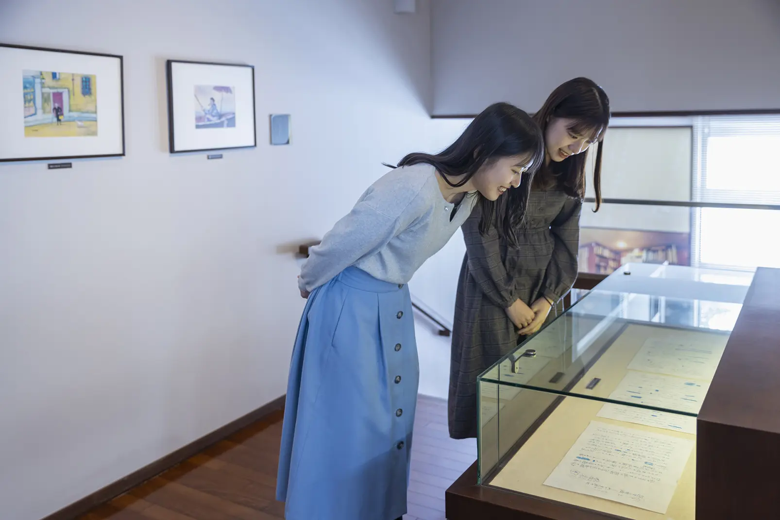 地元の人との心温まる交流が伝わる-0