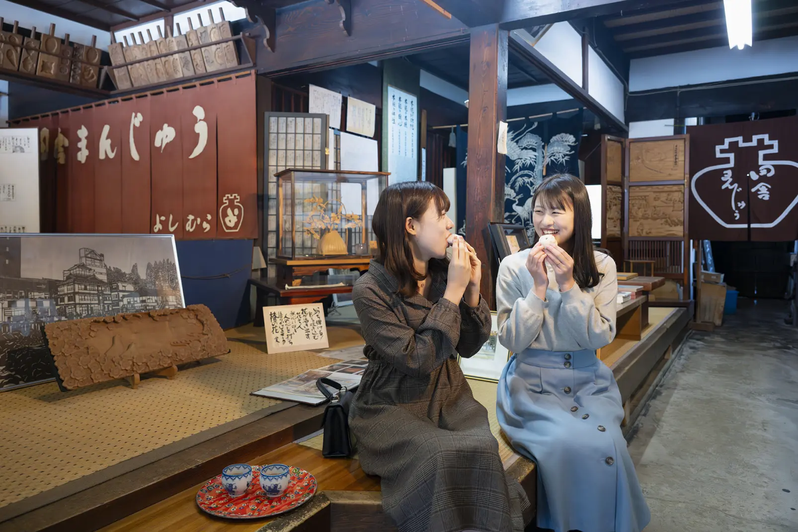 瑞泉寺の表参道、八日町通りを歩く-3