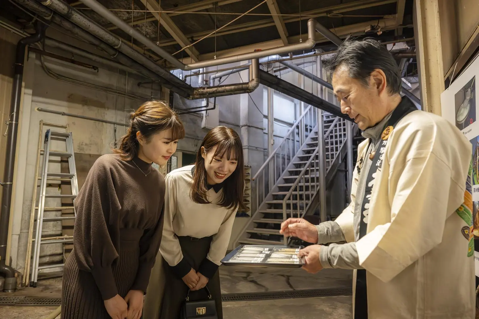 Tour the sake brewing site at the oldest brewery of the Takayama.-1