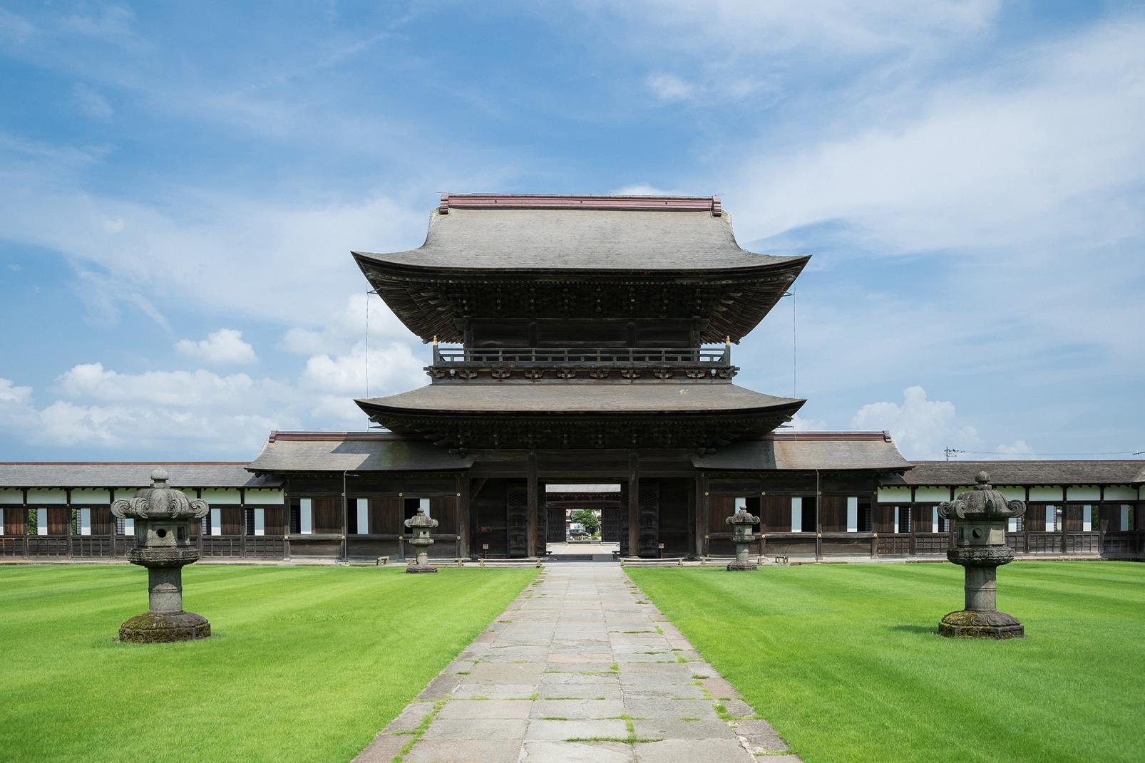 瞻仰国宝“瑞龙寺”和“胜兴寺”