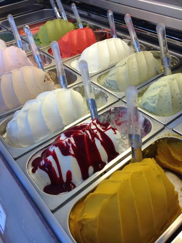 Gelateria　ZUCCA-1