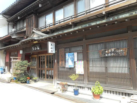 東山荘-1