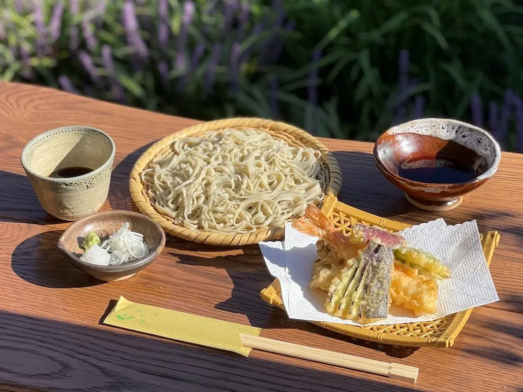 つゆは蕎麦の味わいを大きく左右する隠れた主役