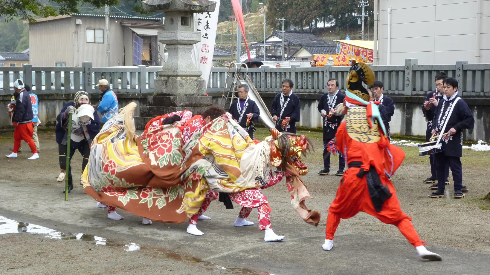 金山谷の獅子舞-0