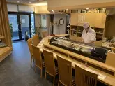 すし処　鳴海
