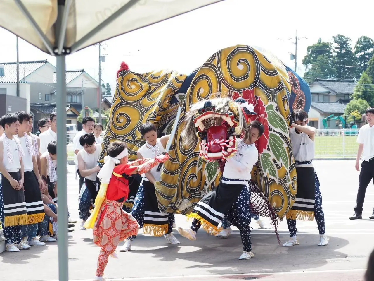 鷹栖東部獅子舞-1