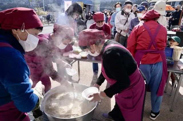 TOYAMEKI MARCHE in ヒスイテラス-2