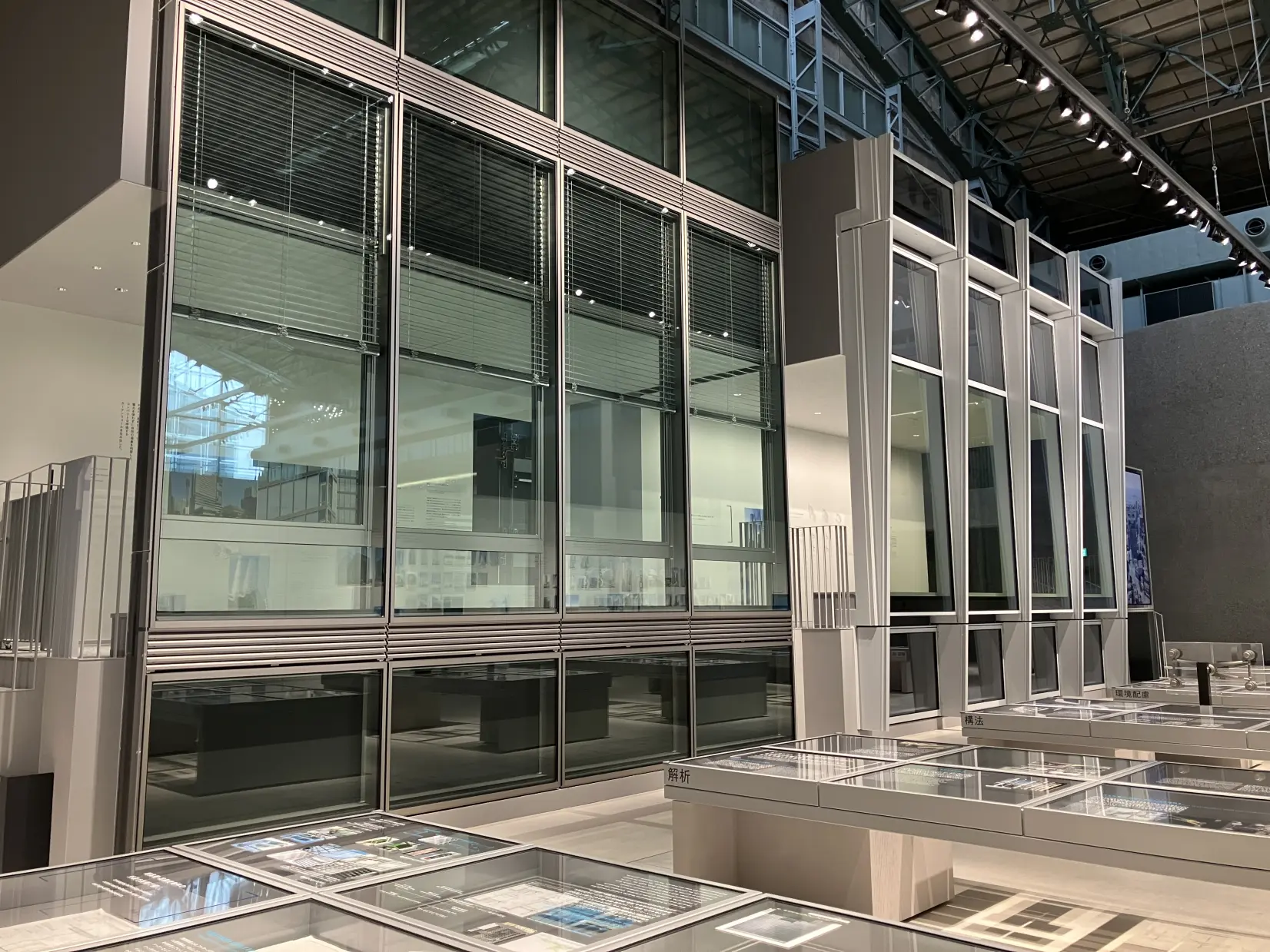 YKK AP技術館-4