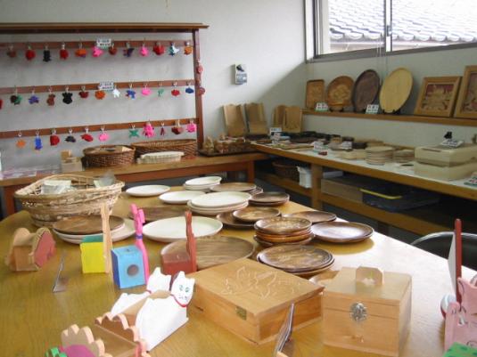 いなみ木彫りの里創遊館（道の駅　井波）-0