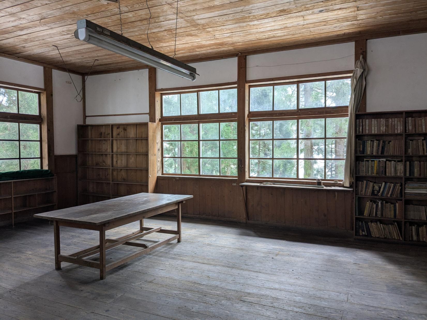 小院瀬見公民館-1