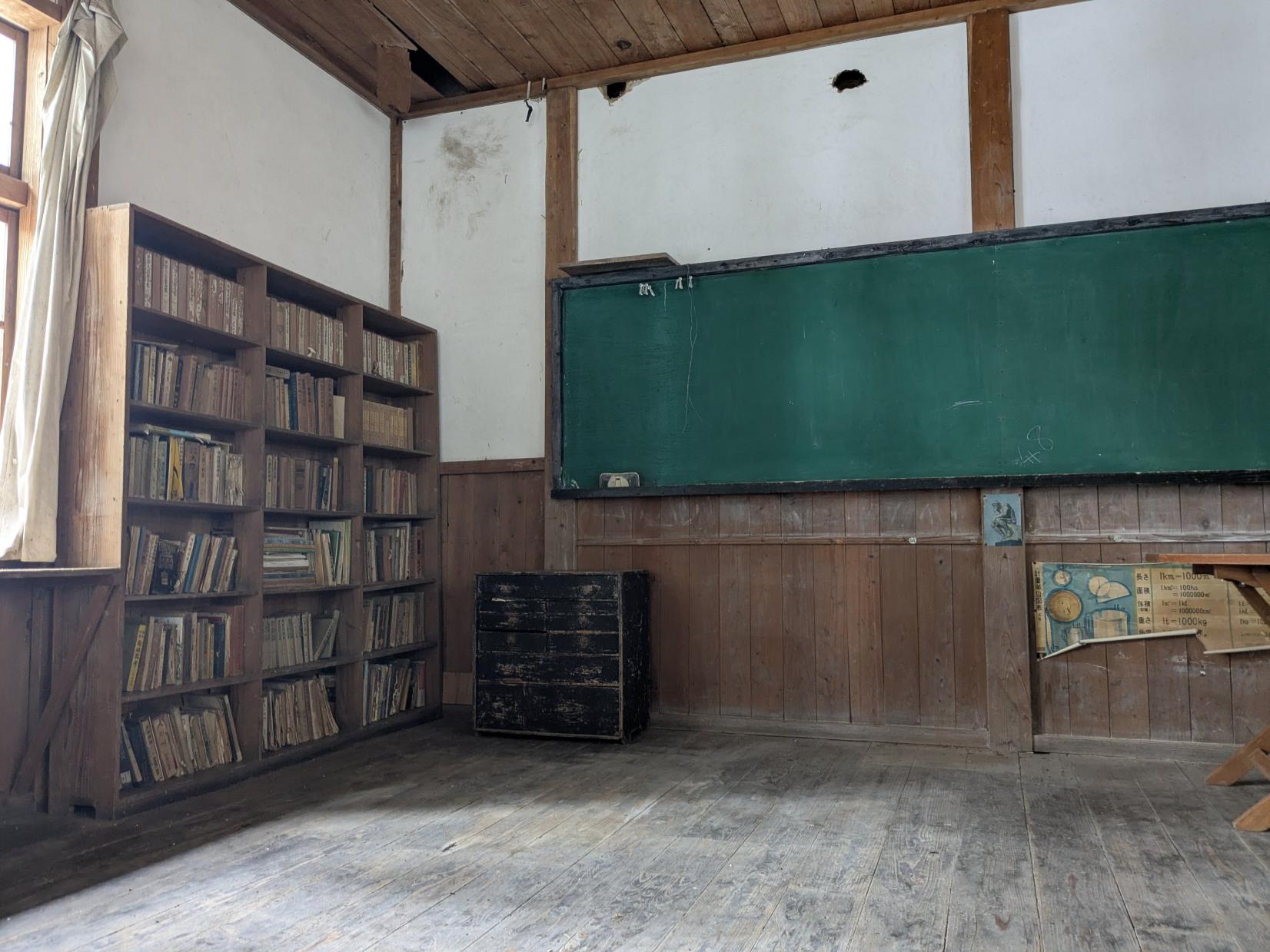 小院瀬見公民館-1