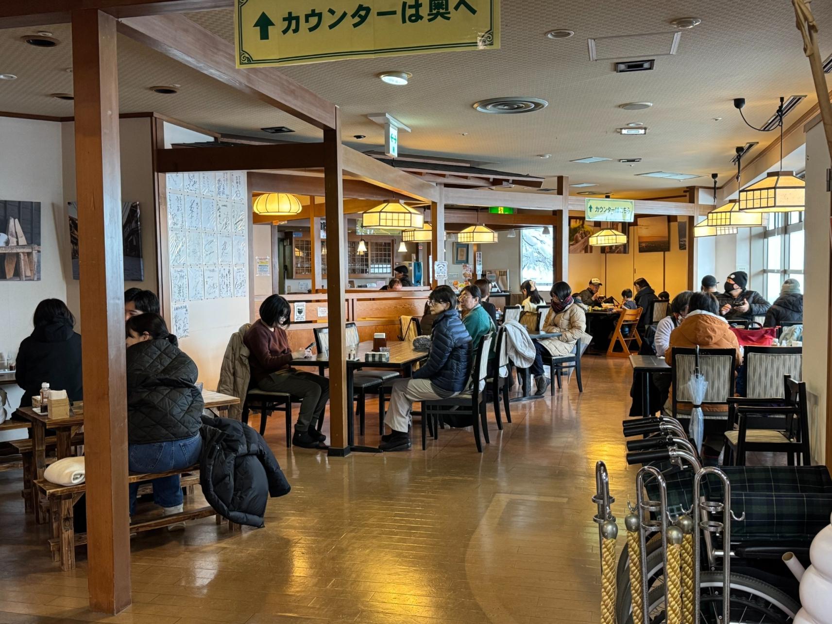 冬限定・JR富山駅発！ 幻想的な庄川峡遊覧船と人気スポット 満喫バスツアー-9