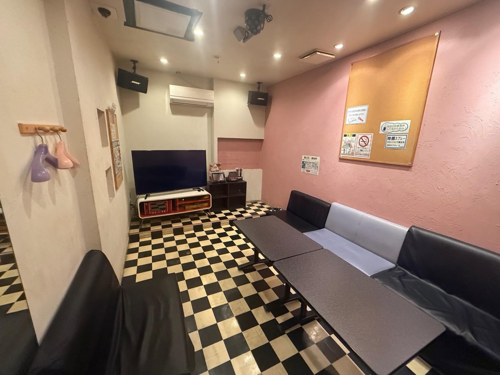 カラオケスタジオ飛行船　山室店-3