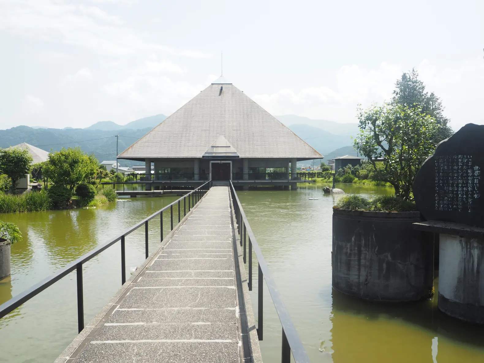 百河豚美術館-1
