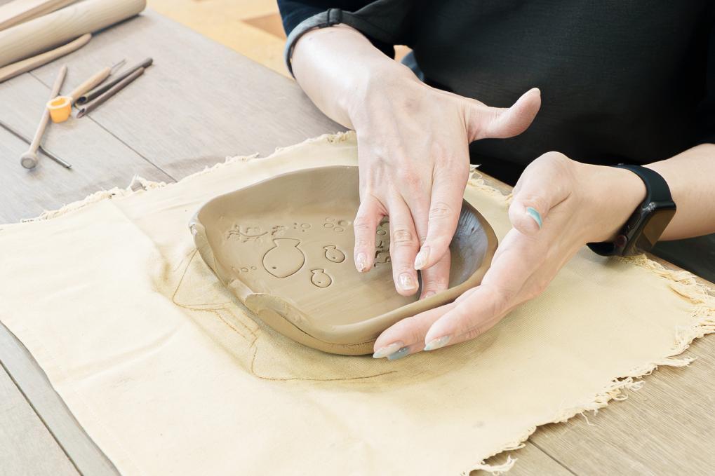 手ひねり体験、絵付け体験（陶農館）-2