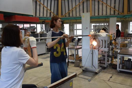 吹きガラス体験（富山ガラス工房）-5