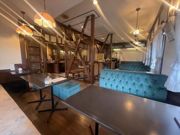 GUMP COFFEE ROASTERS.-4