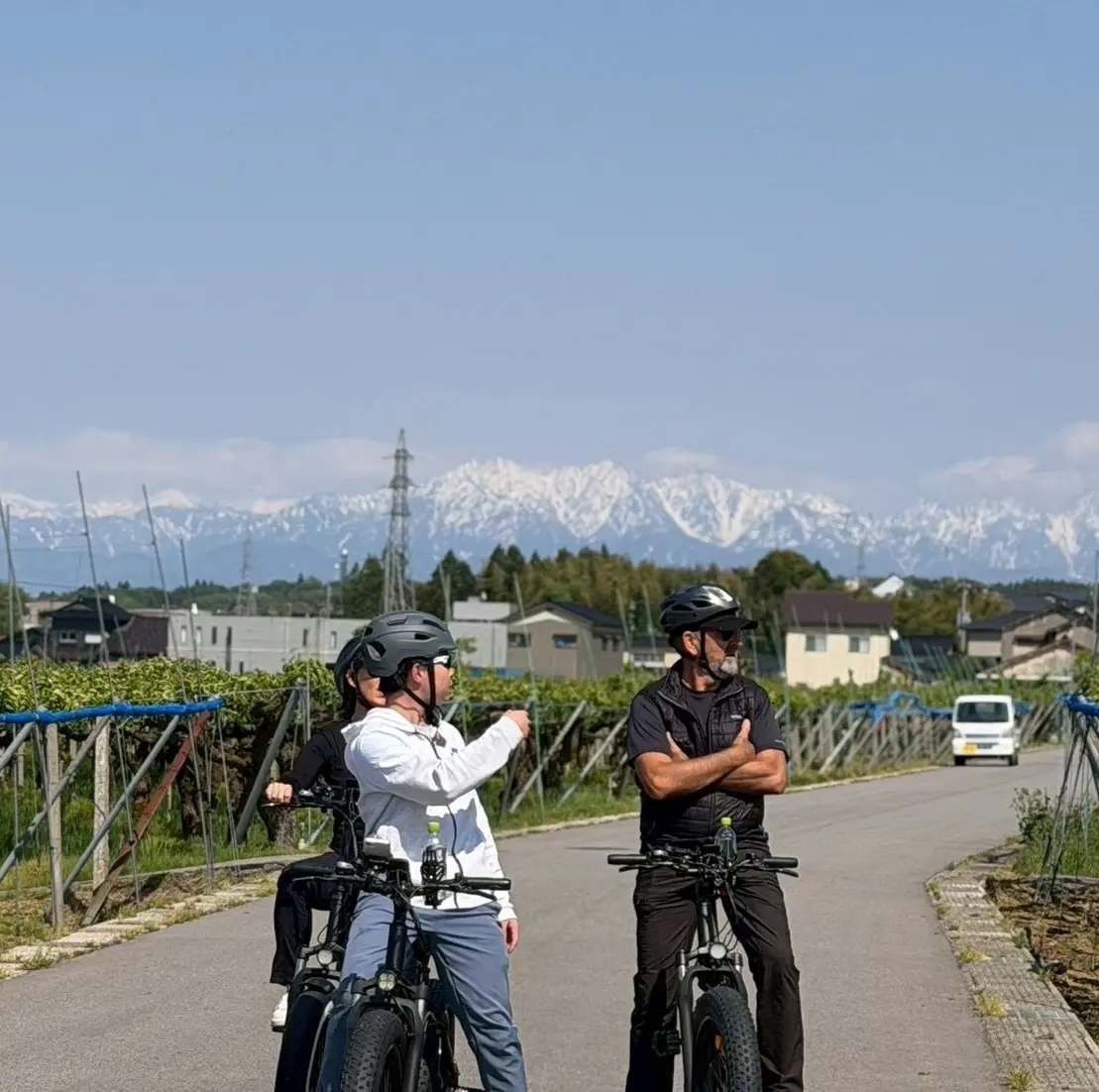 E-bike cycling-1
