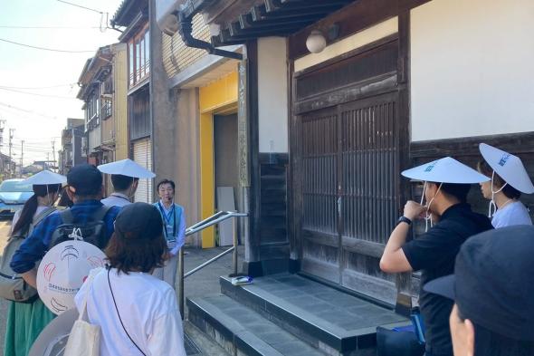 Tour with the locals-5