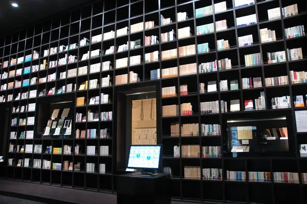 高志の国文学館-1