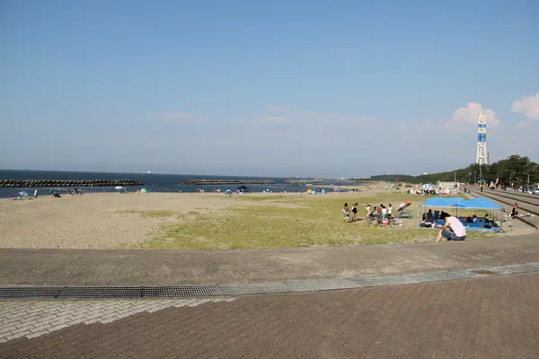 きれいな砂浜が広がります