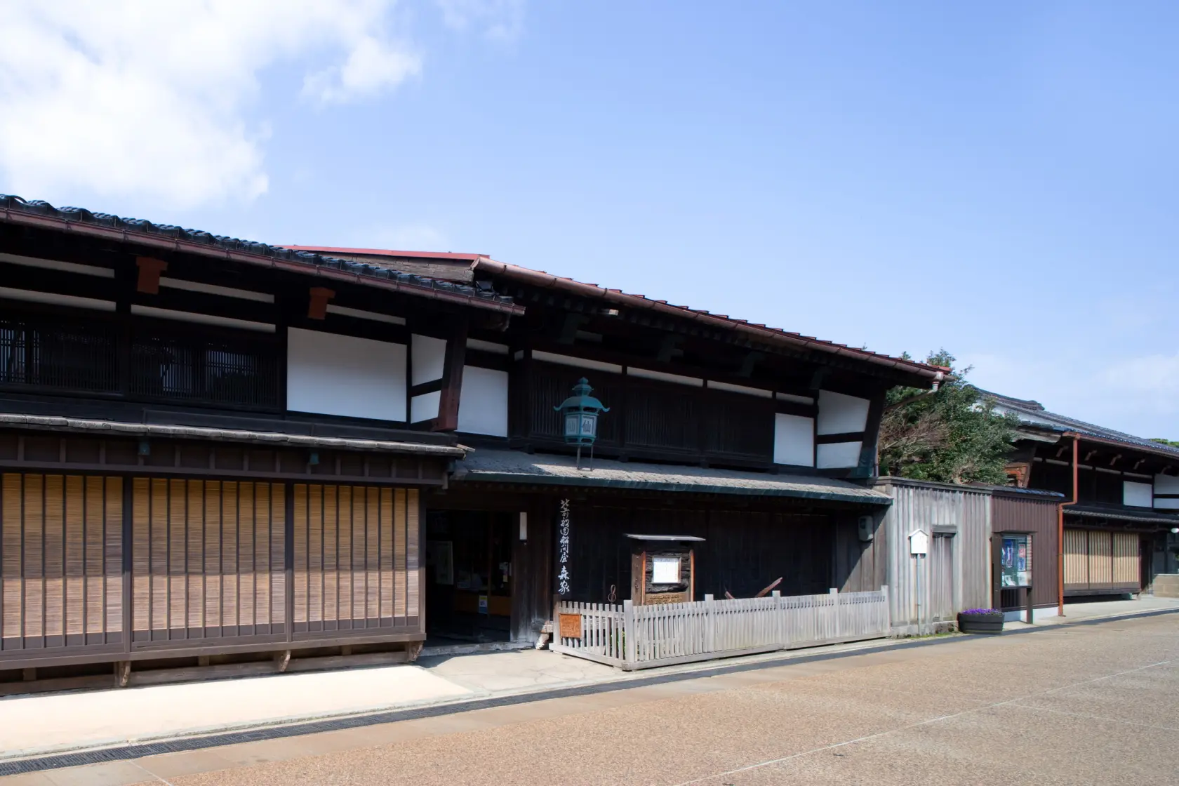 北前船の歴史を残す国指定重要文化財
