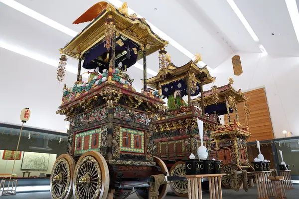 八尾曳山展示館-1
