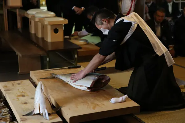 加茂神社「鰤分け神事」-3