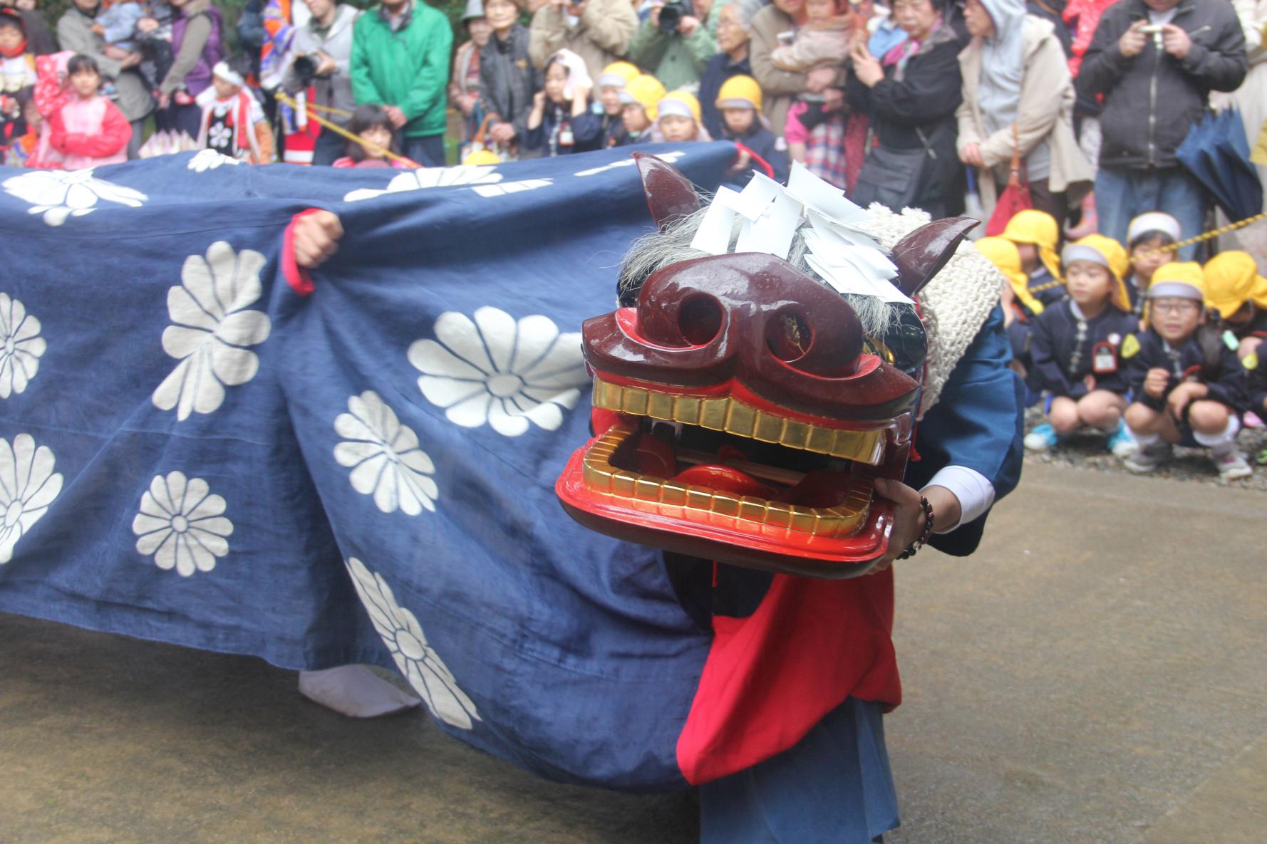 氣多神社春季例大祭「にらみ獅子」-1