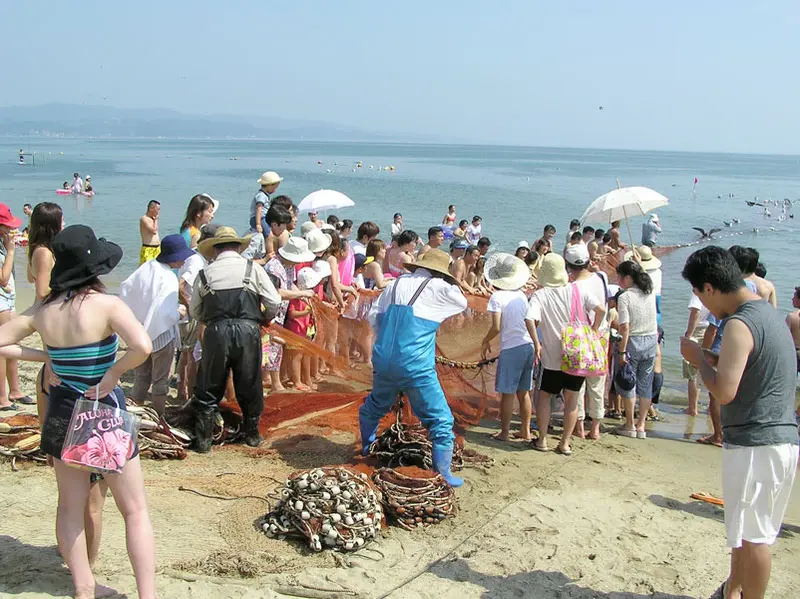地引網体験のようす