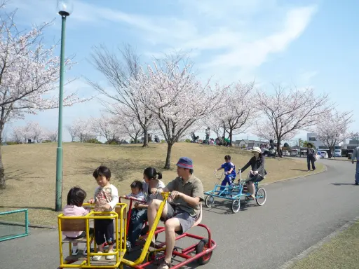 クロスランドおやべ-2