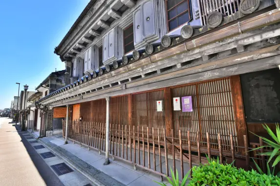 山町筋「土蔵造りの町並み」（重要伝統的建造物群保存地区）-1