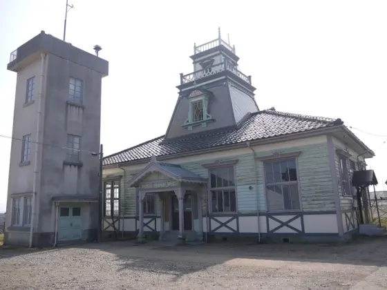 高岡市伏木気象資料館-0