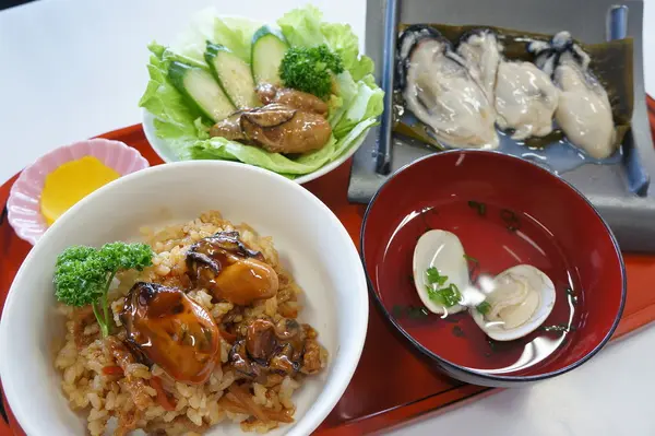 カキ飯御膳