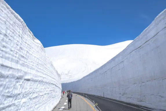 立山黒部・雪の大谷フェスティバル-10